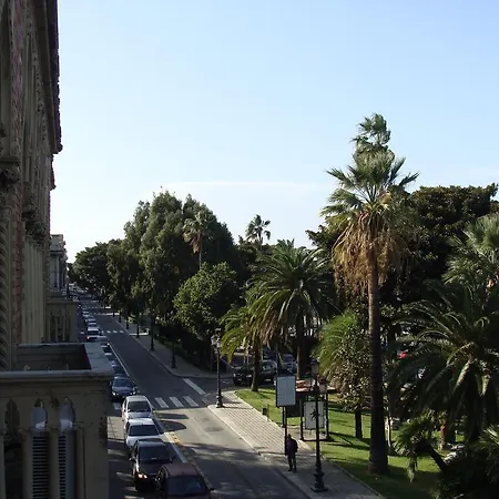 לינה וארוחת בוקר La Casa Di Ermelinda