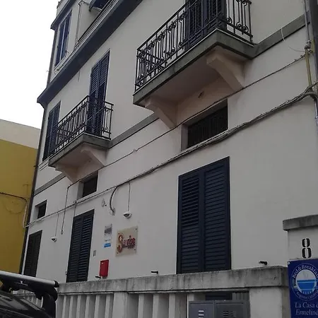 Bed and breakfast La Casa Di Ermelinda 2*