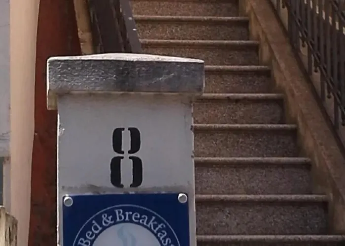 לינה וארוחת בוקר La Casa Di Ermelinda רג'יו די קאלאבריה