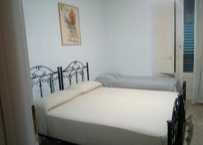 לינה וארוחת בוקר La Casa Di Ermelinda רג'יו די קאלאבריה