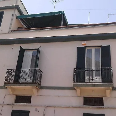 فندق مبيت وإفطار La Casa Di Ermelinda 3*