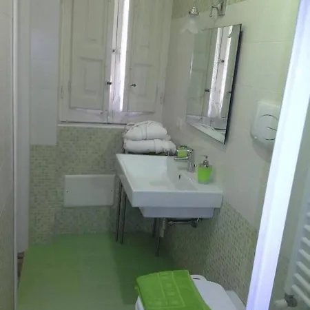 La Casa Di Ermelinda Couette-café 3*