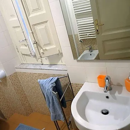 فندق مبيت وإفطار La Casa Di Ermelinda 3*