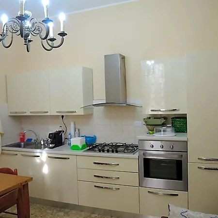 فندق مبيت وإفطار La Casa Di Ermelinda 3*